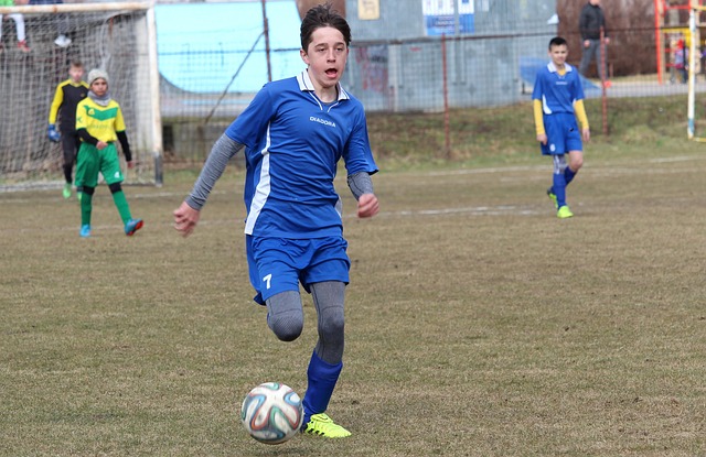 传切配合找 传切配合找